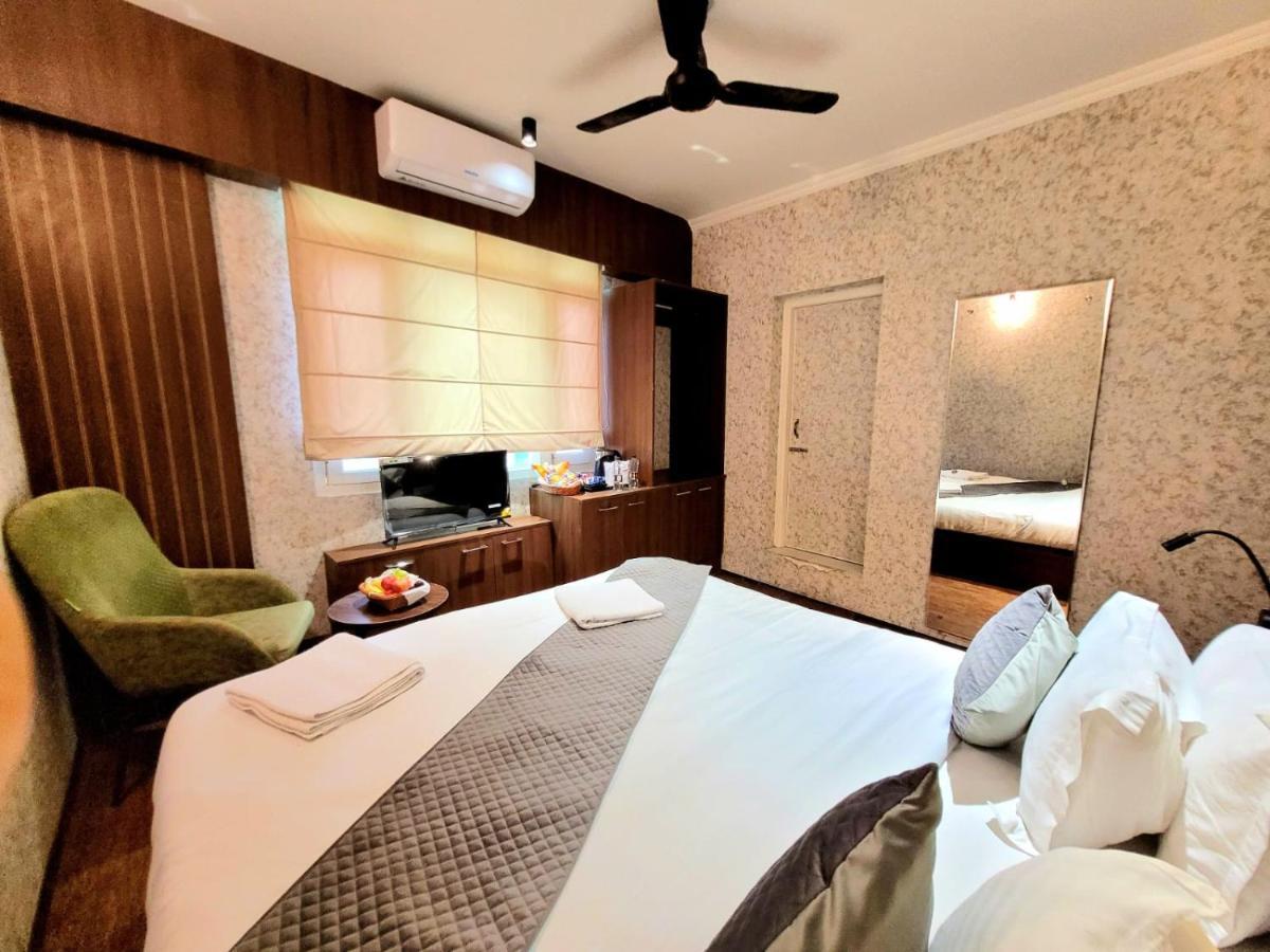 Hotel Green Rooms, Vintage Luxury Near Dal Lake Srīnagar Dış mekan fotoğraf