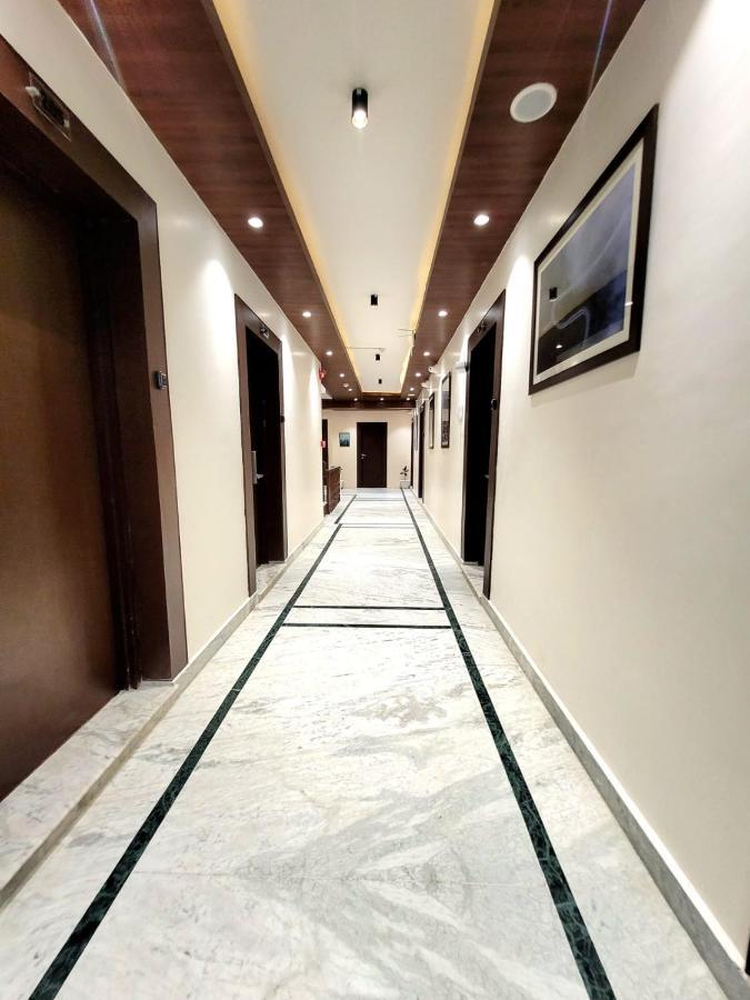 Hotel Green Rooms, Vintage Luxury Near Dal Lake Srīnagar Dış mekan fotoğraf