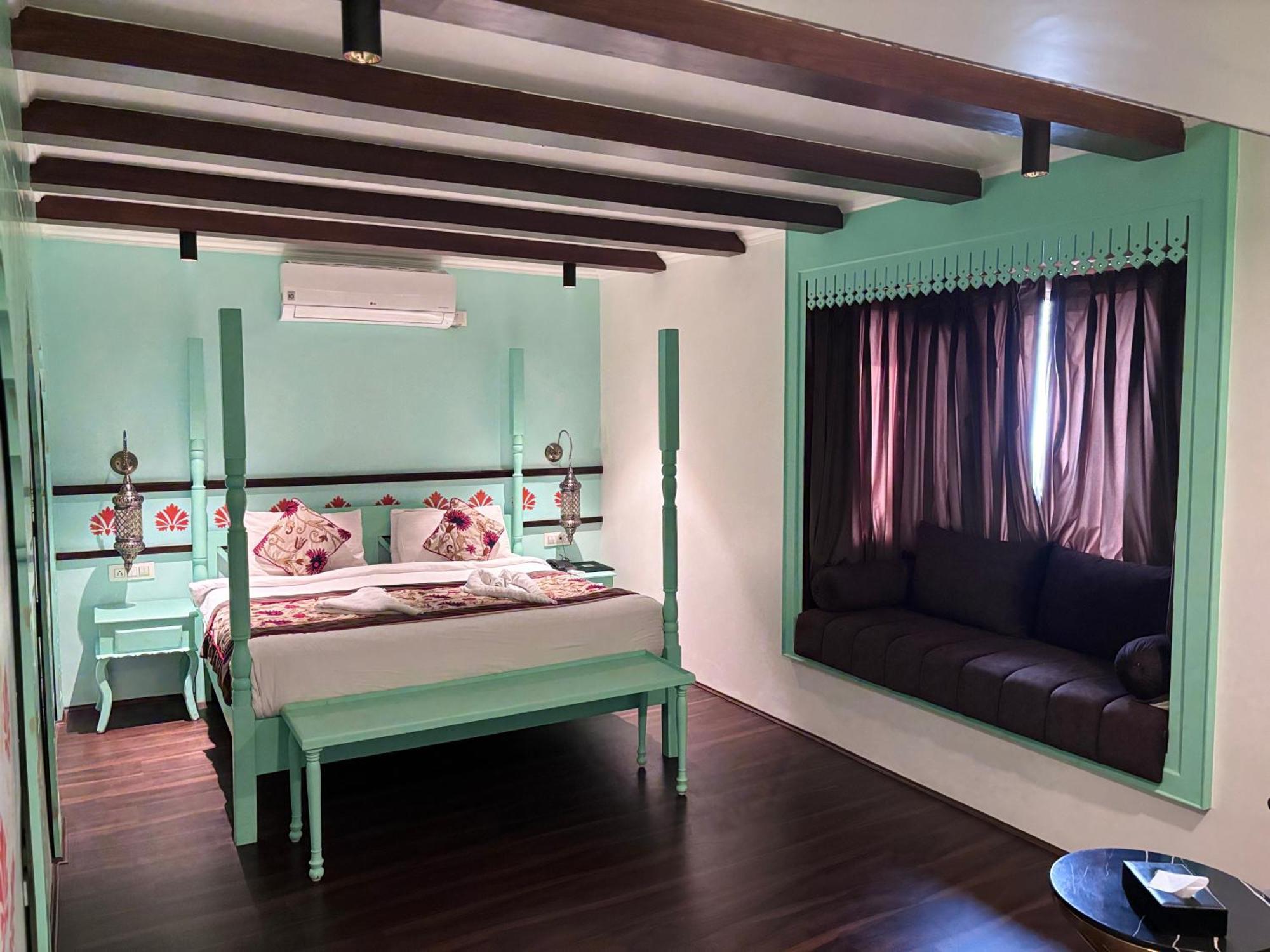 Hotel Green Rooms, Vintage Luxury Near Dal Lake Srīnagar Dış mekan fotoğraf